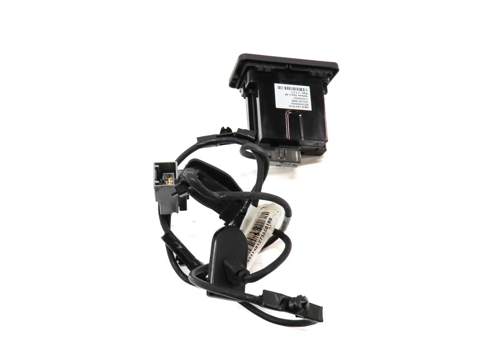 Thumbnail 4: 12 ROVER LR4 (L319) RADIO STEREO AUDIO AUXILIARY AUX iPOD USB JACK PANEL w/CABLE