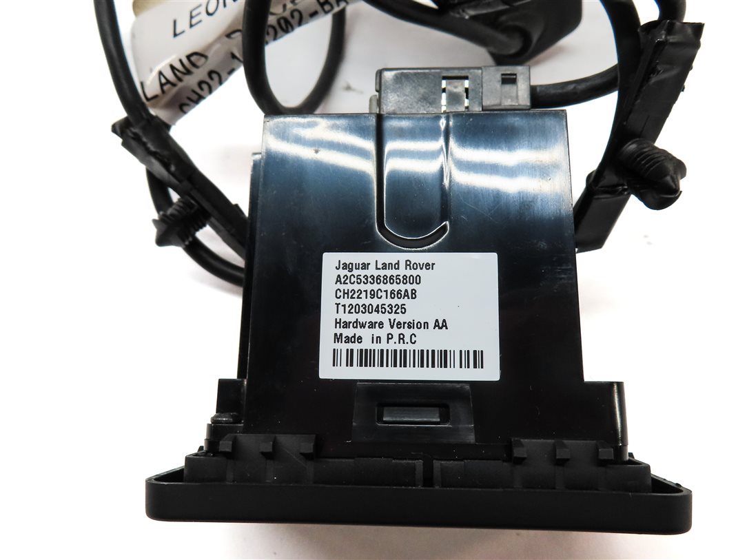 Thumbnail 5: 12 ROVER LR4 (L319) RADIO STEREO AUDIO AUXILIARY AUX iPOD USB JACK PANEL w/CABLE