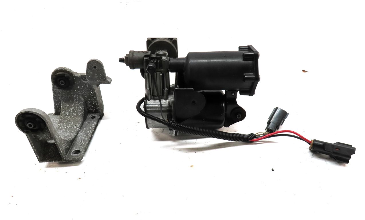 Thumbnail 2: 05-16 RANGE ROVER LR3 LR4 (L322/L320) AIR SUSPENSION COMPRESSOR PUMP (HITACHI)