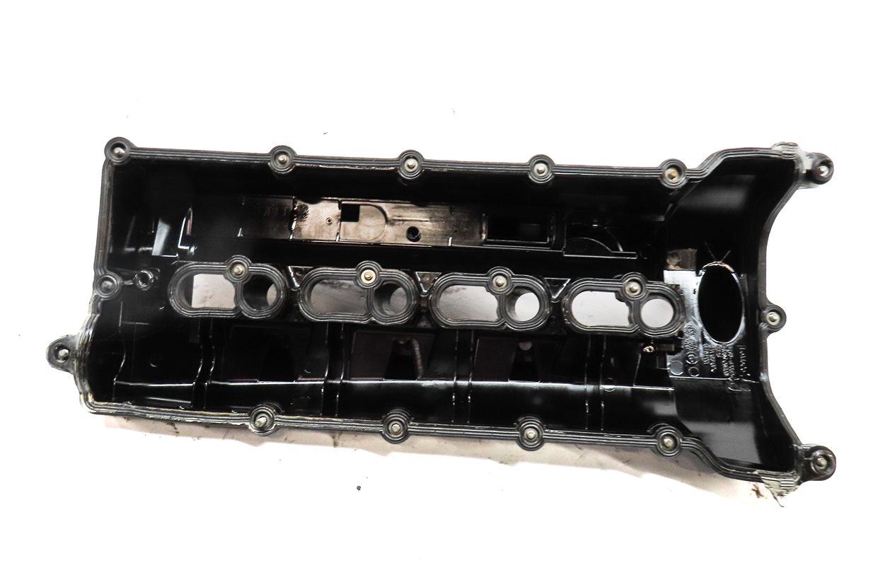 Thumbnail 6: 10-18 RANGE ROVER SPORT (L320 L322 L494 L405) 5.0L V8 - LEFT ENGINE VALVE COVER