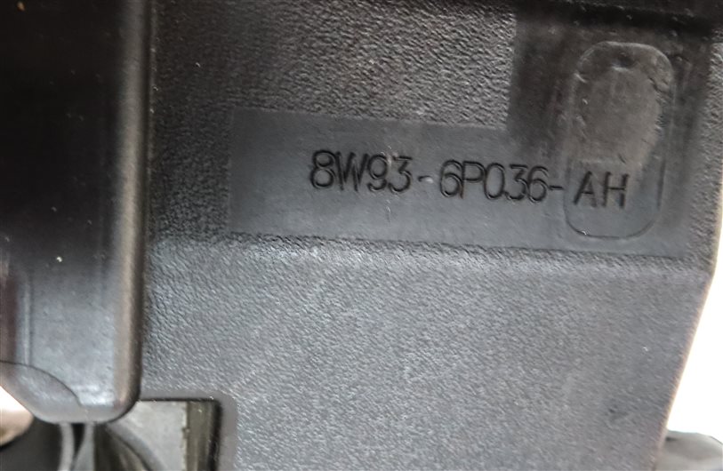 Thumbnail 5: 2010-2018 RANGE ROVER / SPORT (L320 L322 L494 L405) 5.0L V8 - RIGHT VALVE COVER