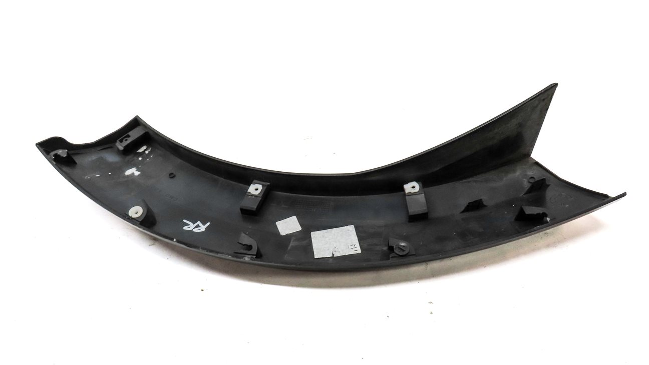 Thumbnail 8: 2012 LAND ROVER LR4 (L319) REAR LEFT DOOR WHEEL WELL FLARE TRIM MOULDING(BLACK)