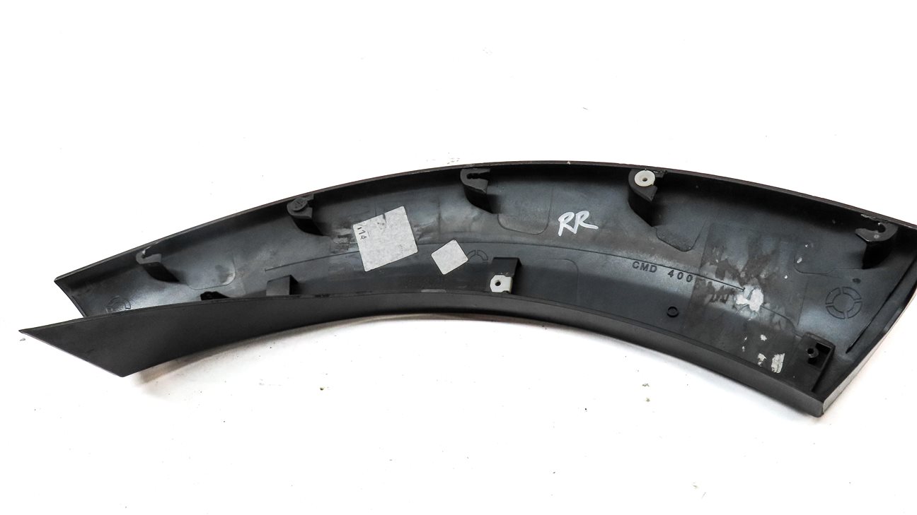 Thumbnail 9: 2012 LAND ROVER LR4 (L319) REAR LEFT DOOR WHEEL WELL FLARE TRIM MOULDING(BLACK)