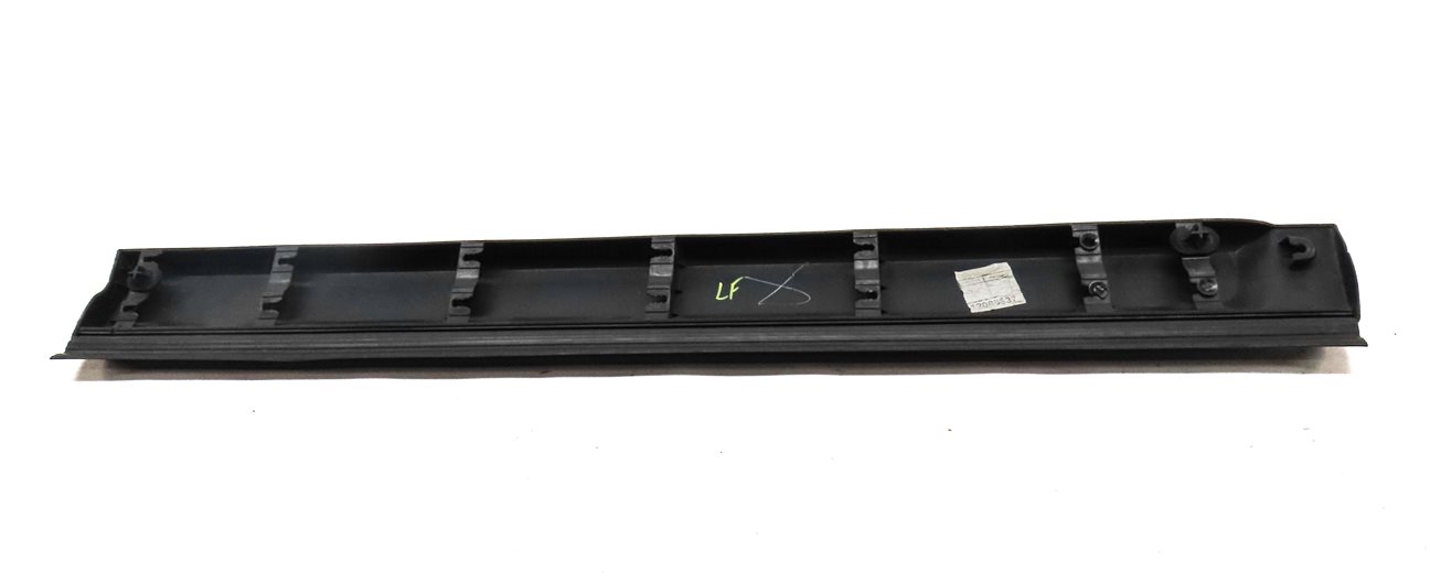 Thumbnail 5: 2012 LAND ROVER LR4 (L319) FRONT LEFT DRIVER LOWER DOOR TRIM MOULDING (BLACK)