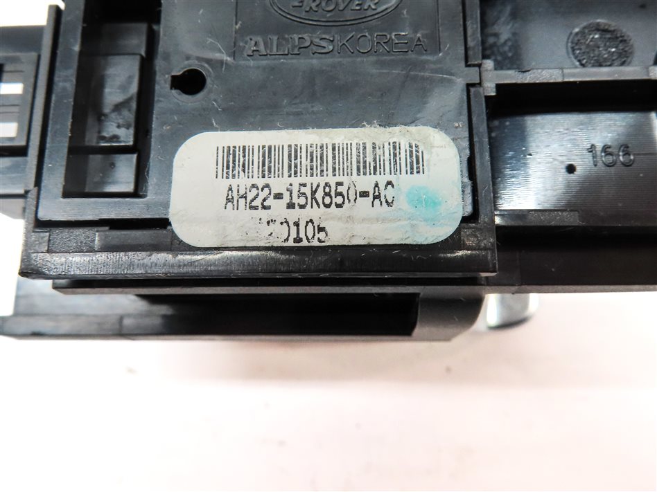 Thumbnail 6: 2012 LAND ROVER LR4 (L319) ELECTRONIC EMERGENCY PARKING PARK BRAKE SWITCH