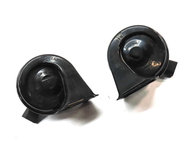 Thumbnail 3: 2011-2016 BMW 528i 535i 535iGT 550i 550iGT M5 (F10 F07) HIGH & LOW TONE HORN SET
