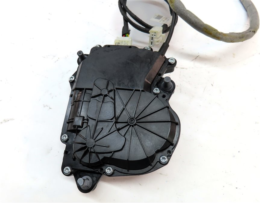 Thumbnail 4: 2014 BMW 535Xi (F10) REAR TRUNK LID SOFT CLOSE LOCK LATCH ACTUATOR MOTOR