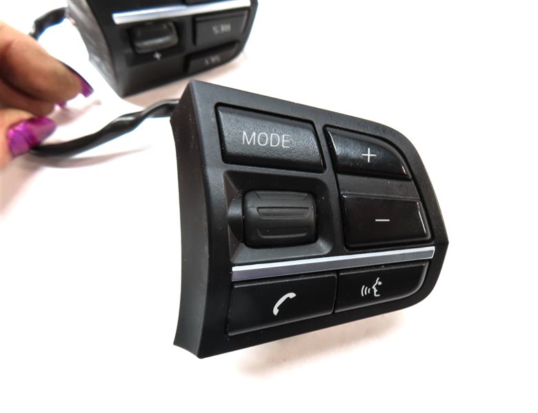 Thumbnail 5: 2014 BMW 535Xi (F10) DRIVER STEERING WHEEL PHONE RADIO MEDIA CRUISE SWITCH SET/2