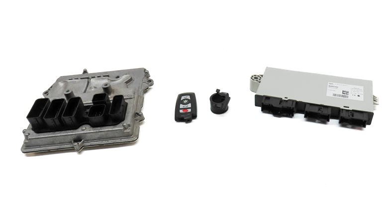 Thumbnail 2: 14-17 BMW 535iGT 535i 740i X3 X4 - 3.0L N55 ENGINE DME CAS-4 MODULE & KEY SET