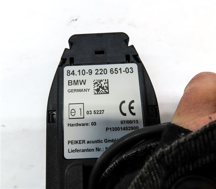 Thumbnail 6: 2014 BMW 535Xi (F10) CENTER CONSOLE PHONE CRADLE CHARGE CHARGING DOCK w/ CABLE