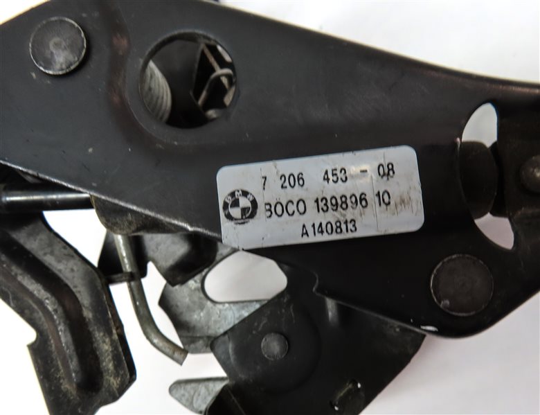 Thumbnail 9: 2014 BMW 535Xi (F10) FRONT LEFT & RIGHT LOWER HOOD LID LOCK LATCH CABLE SET/2