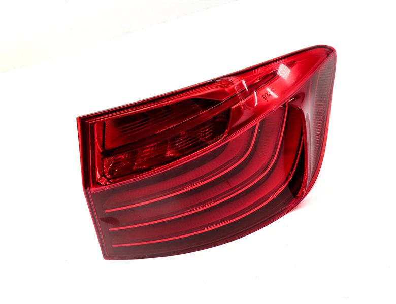 Thumbnail 3: 2014-2016 BMW 528i 535i 550i M5 (F10) RIGHT PASSENGER TAILLIGHT BRAKE LIGHT LAMP