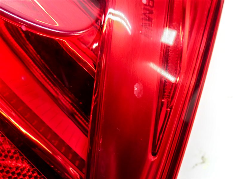 Thumbnail 6: 2014-2016 BMW 528i 535i 550i M5 (F10) RIGHT PASSENGER TAILLIGHT BRAKE LIGHT LAMP