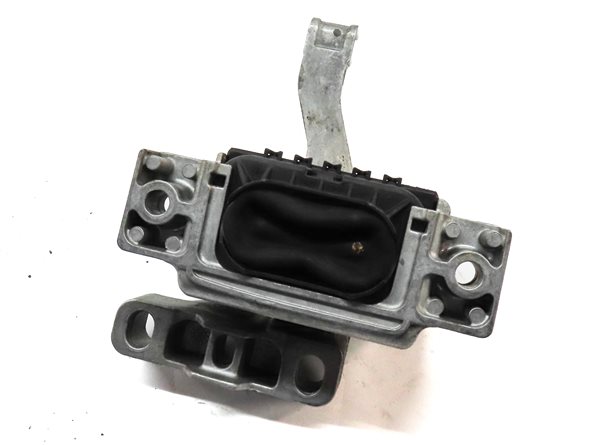 Thumbnail 1: 16 AUDI A3 (8V) 2.0L TURBO (CNTC) RIGHT PASSENGER ENGINE MOTOR MOUNT w/ BRACKET