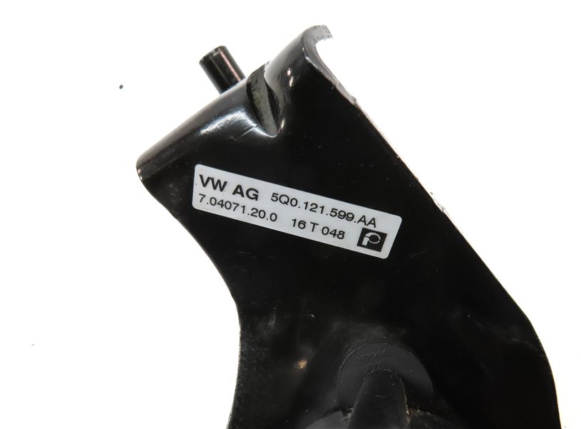 Thumbnail 6: 2016 AUDI A3 (8V) 2.0L TURBO (CNTC) ENGINE AUXILIARY WATER COOLANT PUMP