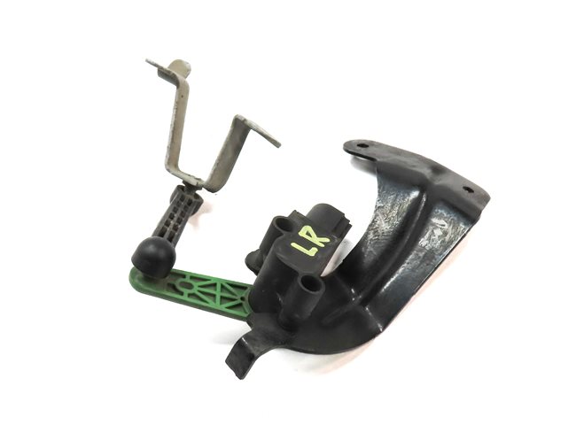 Thumbnail 5: 2016 AUDI A3 (8V) REAR LEFT DRIVER SUSPENSION HEIGHT LEVEL SENSOR w/BRACKET