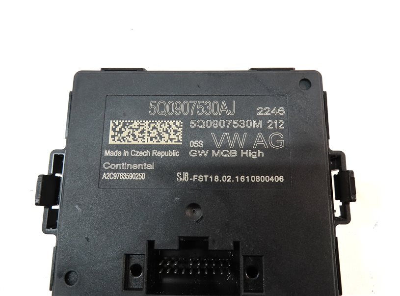 Thumbnail 4: 2016 AUDI A3 (8V) 2.0L TURBO (CNTC) ENGINE GATEWAY INTERFACE CONTROL MODULE