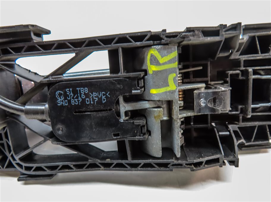 Thumbnail 6: 2015-2019 AUDI A3 S3 RS3 TT (8V MK3) REAR LEFT EXTERIOR DOOR HANDLE (GRAY)