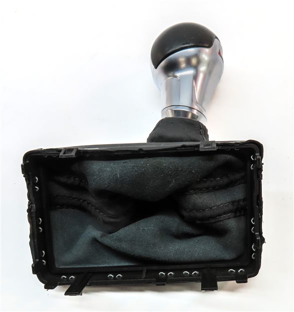 Thumbnail 6: 2016 AUDI A3 (8V) LEFT DRIVER AUTO TRANSMISSION GEAR SHIFT KNOB HANDLE w/ BOOT