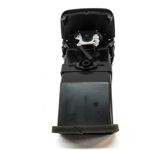 Thumbnail 4: 2016 AUDI A3 (8V) REAR CENTER CONSOLE HEAT AIR AC HVAC DUAL VENT (BLACK)