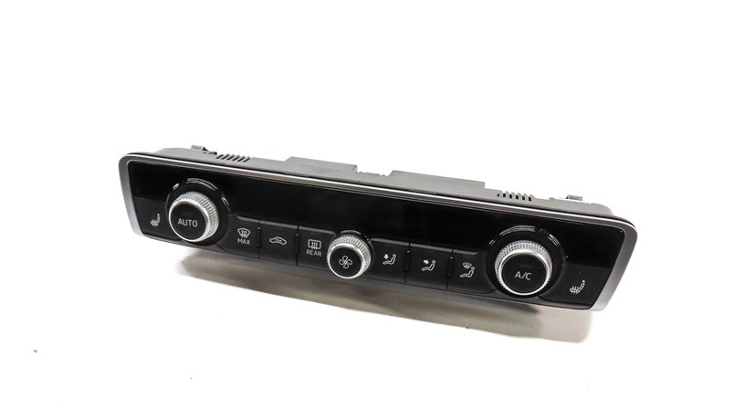 Thumbnail 1: 2015-2018 AUDI A3 S3 (8V) FRONT DUAL ZONE HEATER A/C TEMPERATURE CONTROL PANEL