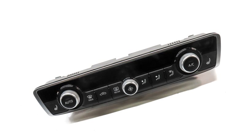 Thumbnail 3: 2015-2018 AUDI A3 S3 (8V) FRONT DUAL ZONE HEATER A/C TEMPERATURE CONTROL PANEL