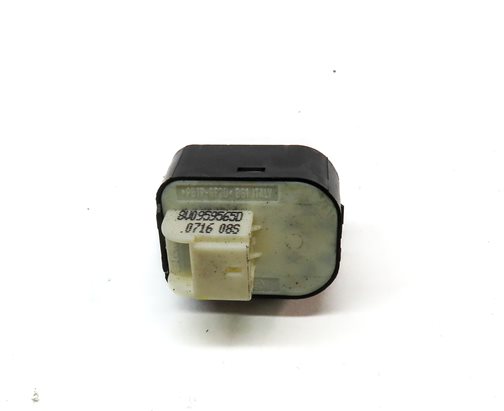 Thumbnail 5: 2016 AUDI A3 (8V) FRONT LEFT DRIVER DOOR MIRROR POSITION ADJUST SWITCH