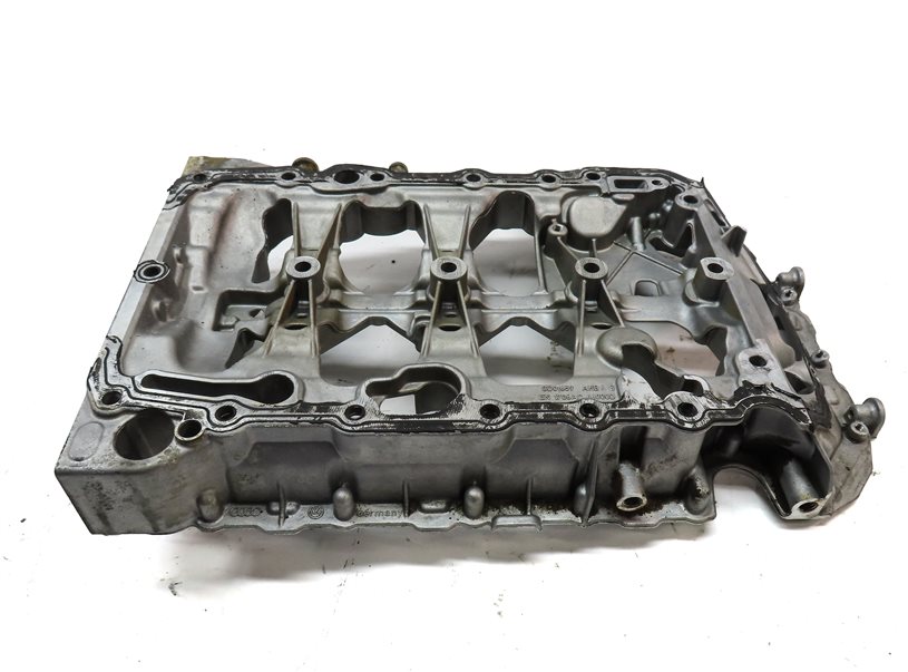 Thumbnail 6: 2015-2019 AUDI A3 (8V) 2019-2023 Q3 (F3) 1.8L 2.0L GASOLINE ENGINE UPPER OIL PAN