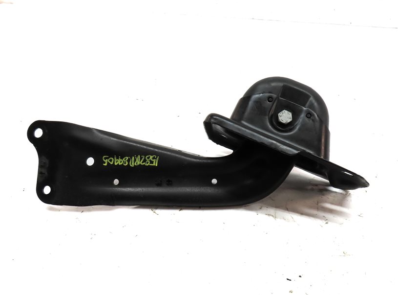Thumbnail 2: 2015-2019 AUDI VW GOLF / A3 S3 RS3 TT (8V MK3) RIGHT PASSENGER REAR TRAILING ARM
