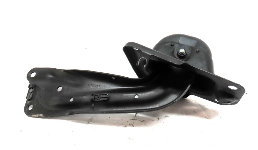 Thumbnail 5: 2015-2019 AUDI VW GOLF / A3 S3 RS3 TT (8V MK3) LEFT DRIVER REAR TRAILING ARM
