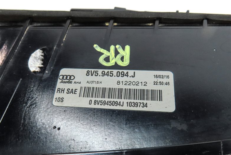 Thumbnail 7: 2015-2016 AUDI A3 S3 (8V) SEDAN CONVERTIBLE RIGHT INNER LED TAILLIGHT LIGHT LAMP
