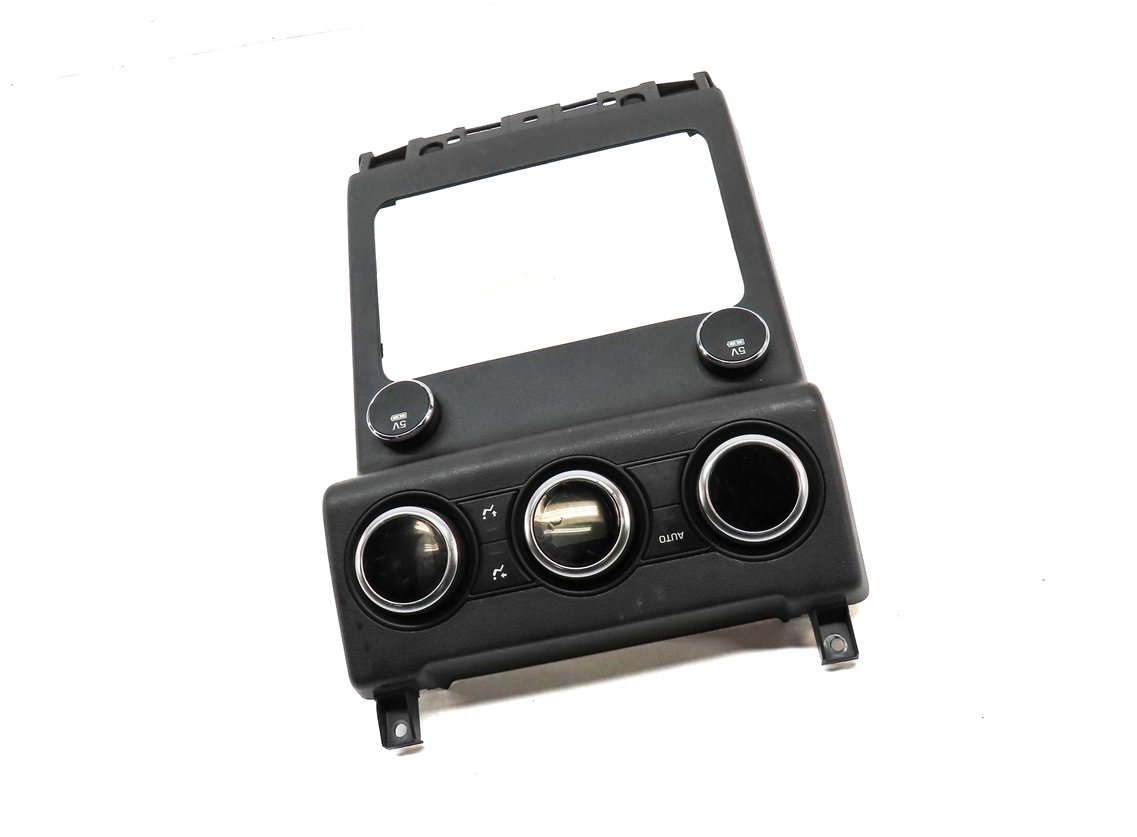 Thumbnail 3: 2017 LAND ROVER DISCOVERY (L462) REAR HEATER TEMPERATURE CLIMATE CONTROL & TRIM
