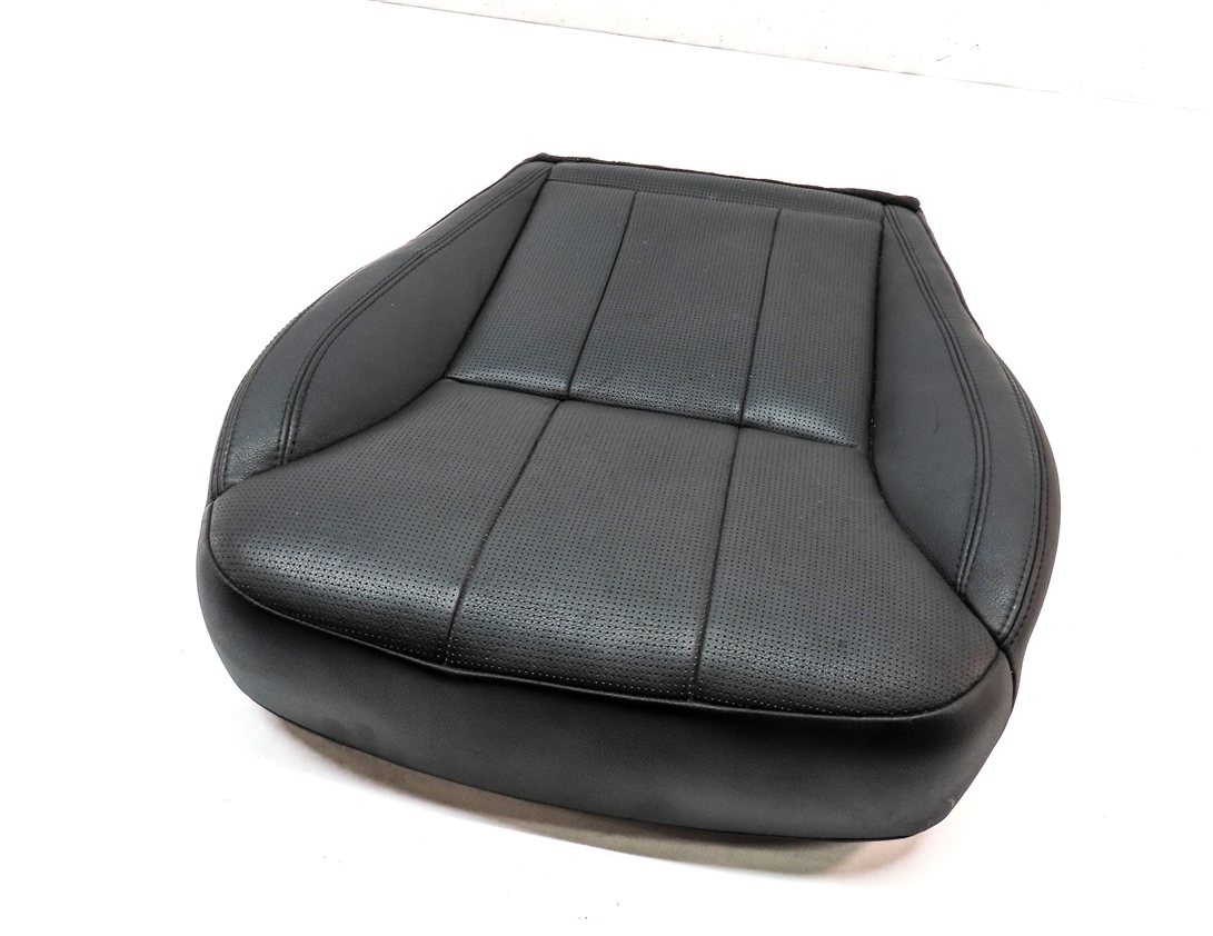 Thumbnail 1: 17-20 LAND ROVER DISCOVERY L462 FRONT RIGHT PASSENGER LOWER SEAT CUSHION (BLACK)