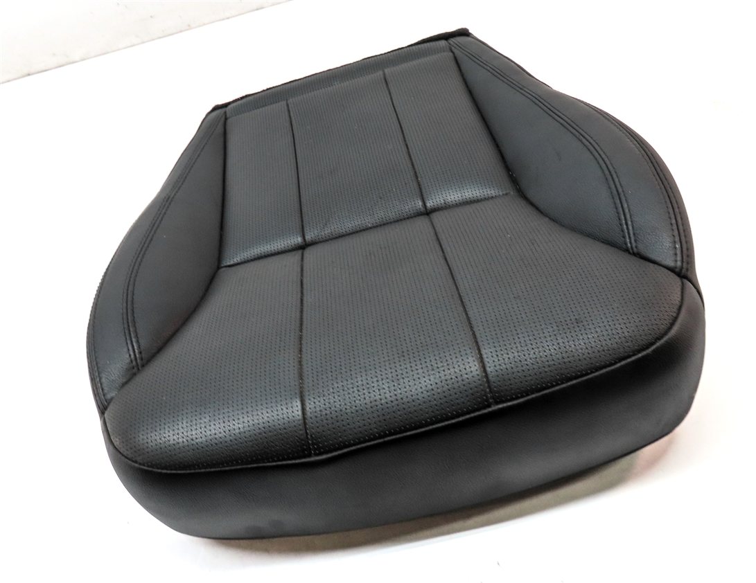 Thumbnail 3: 17-20 LAND ROVER DISCOVERY L462 FRONT RIGHT PASSENGER LOWER SEAT CUSHION (BLACK)