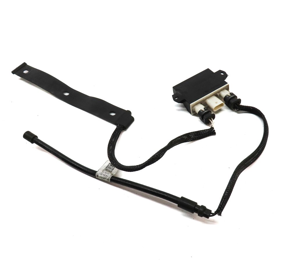 Thumbnail 4: 2017 LAND ROVER DISCOVERY (L462) REAR TRUNK TAILGATE EASY OPEN KICK PANEL MODULE
