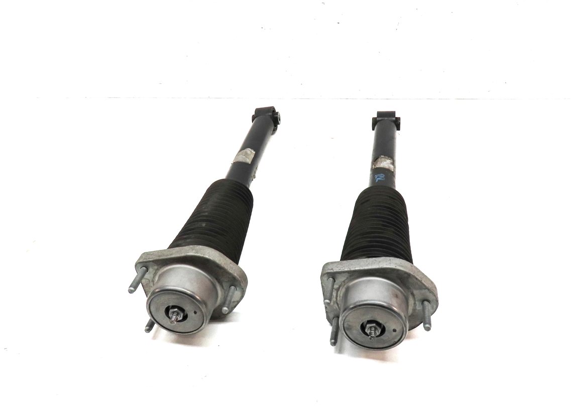 Thumbnail 5: 2017 LAND ROVER DISCOVERY (L462) REAR LEFT & RIGHT SUSPENSION SHOCK STRUT SET-2