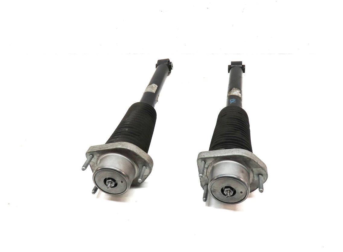 Thumbnail 6: 2017 LAND ROVER DISCOVERY (L462) REAR LEFT & RIGHT SUSPENSION SHOCK STRUT SET-2