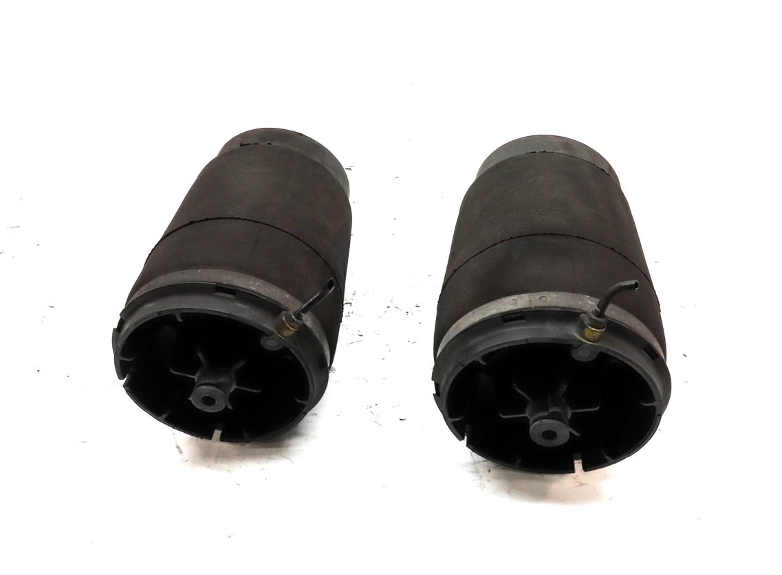 Thumbnail 3: 2017-2021 LAND ROVER DISCOVERY (L462) REAR AIR SUSPENSION AIR SPRING SET-2