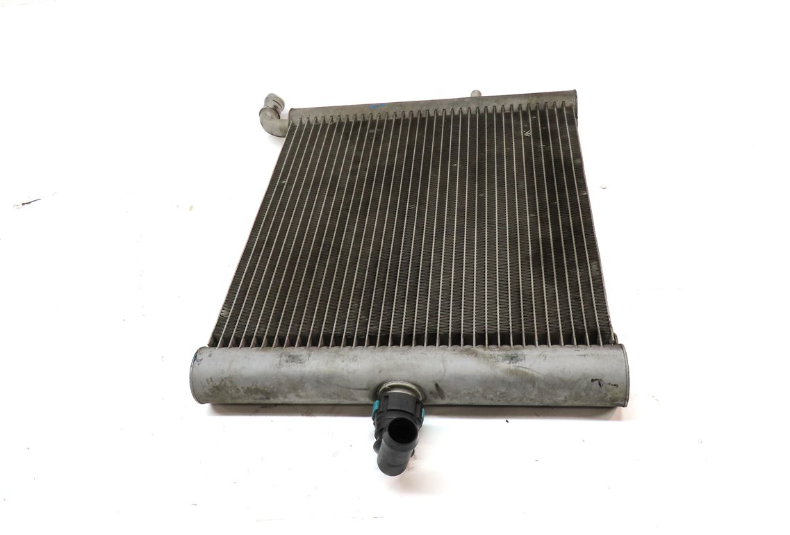 Thumbnail 5: 15 LAND RANGE ROVER SPORT L494 3.0L LEFT SECONDARY AUXILIARY RADIATOR COOLER