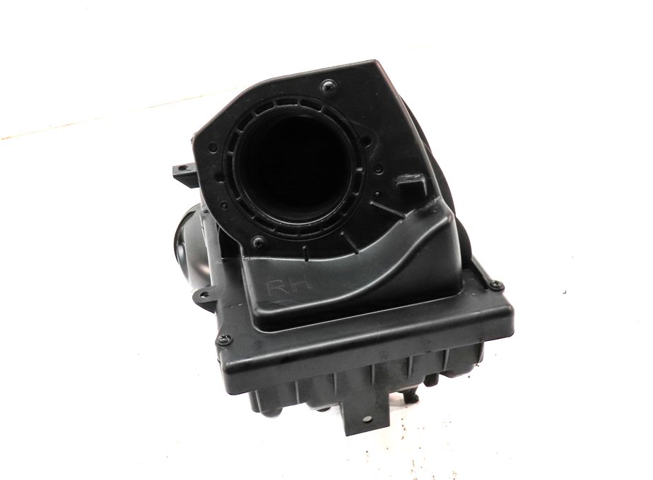 Thumbnail 7: 15-19 RANGE ROVER SPORT DISCOVERY (L405 L462 L494) 3.0L - RIGHT AIR FILTER BOX