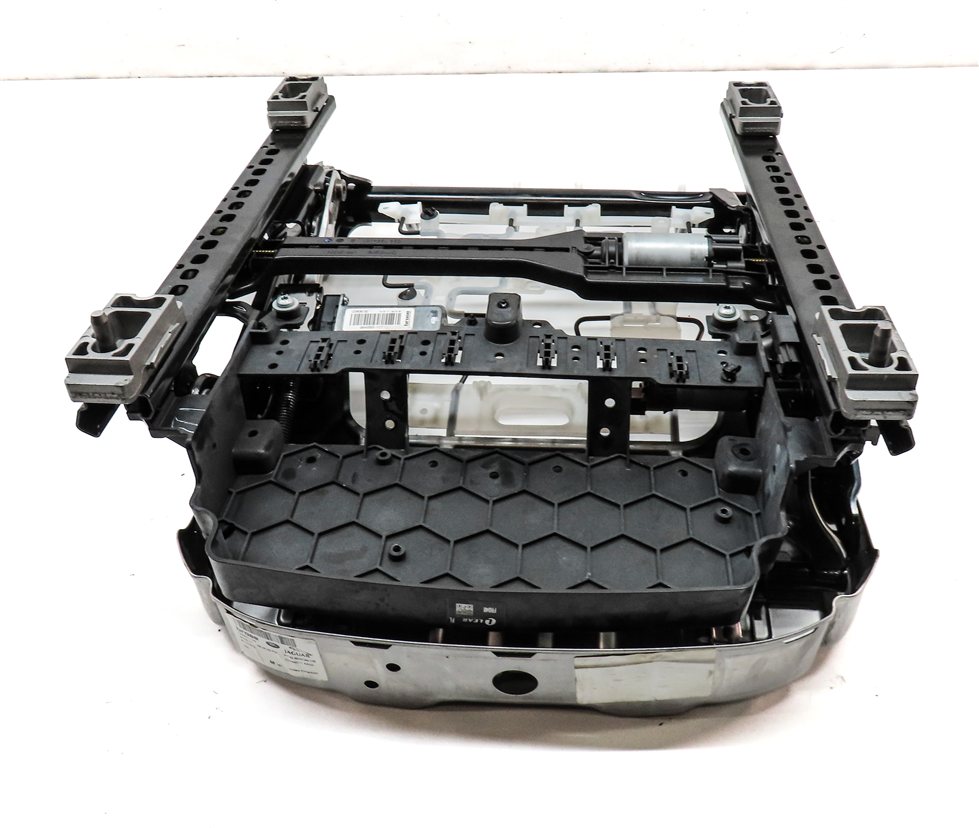 Thumbnail 6: 17-20 LAND ROVER DISCOVERY L462 FRONT LEFT DRIVER 12 WAY POWER SEAT TRACK 