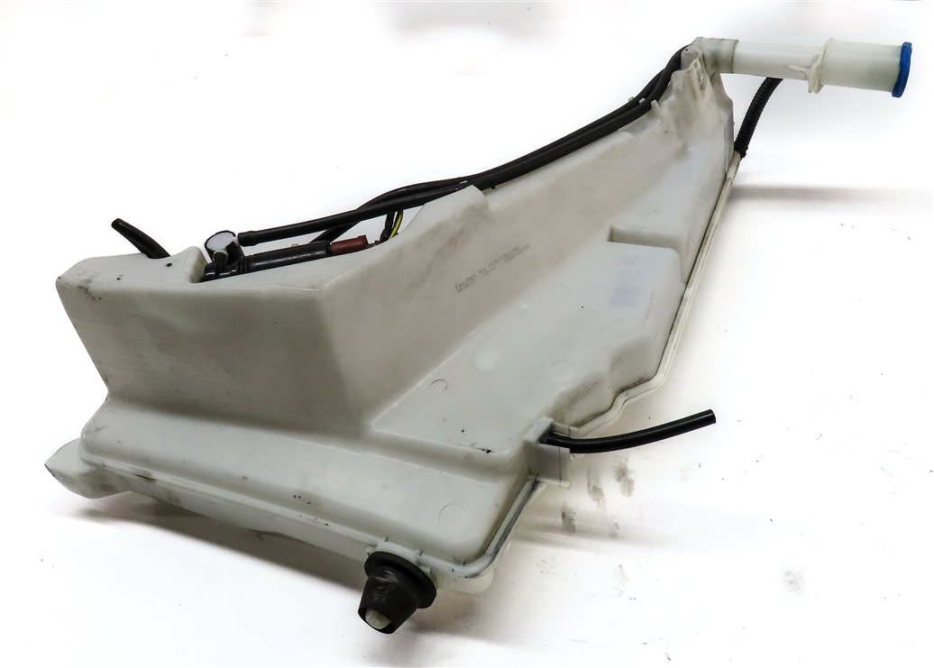 2017 LAND ROVER DISCOVERY (L462) FRONT WINDSHIELD WIPER WASHER FLUID RESERVOIR