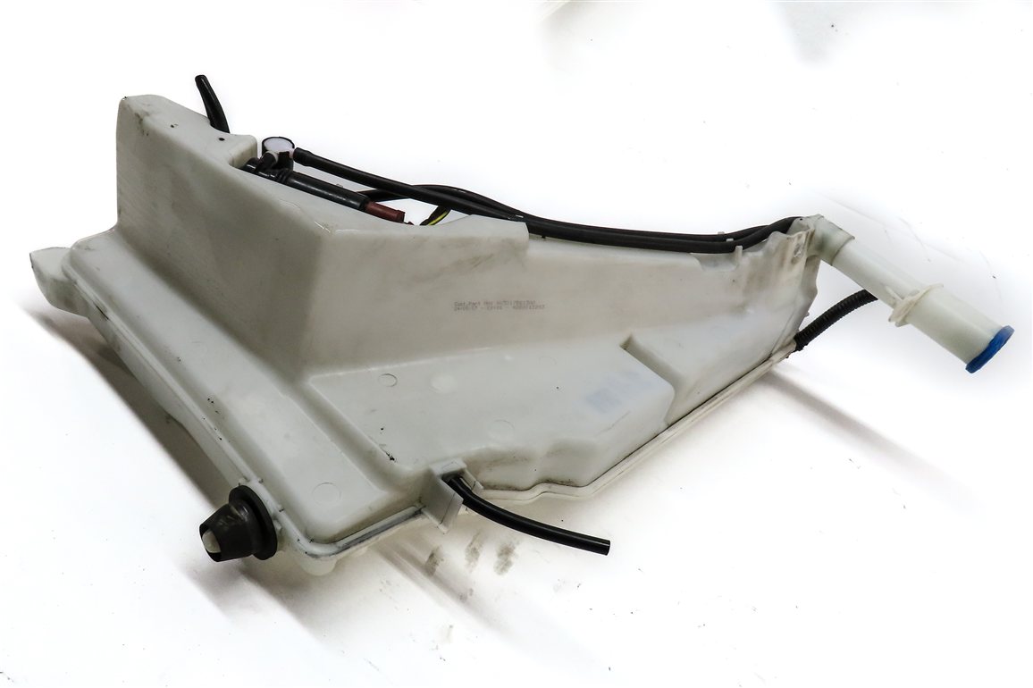 Thumbnail 3: 2017 LAND ROVER DISCOVERY (L462) FRONT WINDSHIELD WIPER WASHER FLUID RESERVOIR