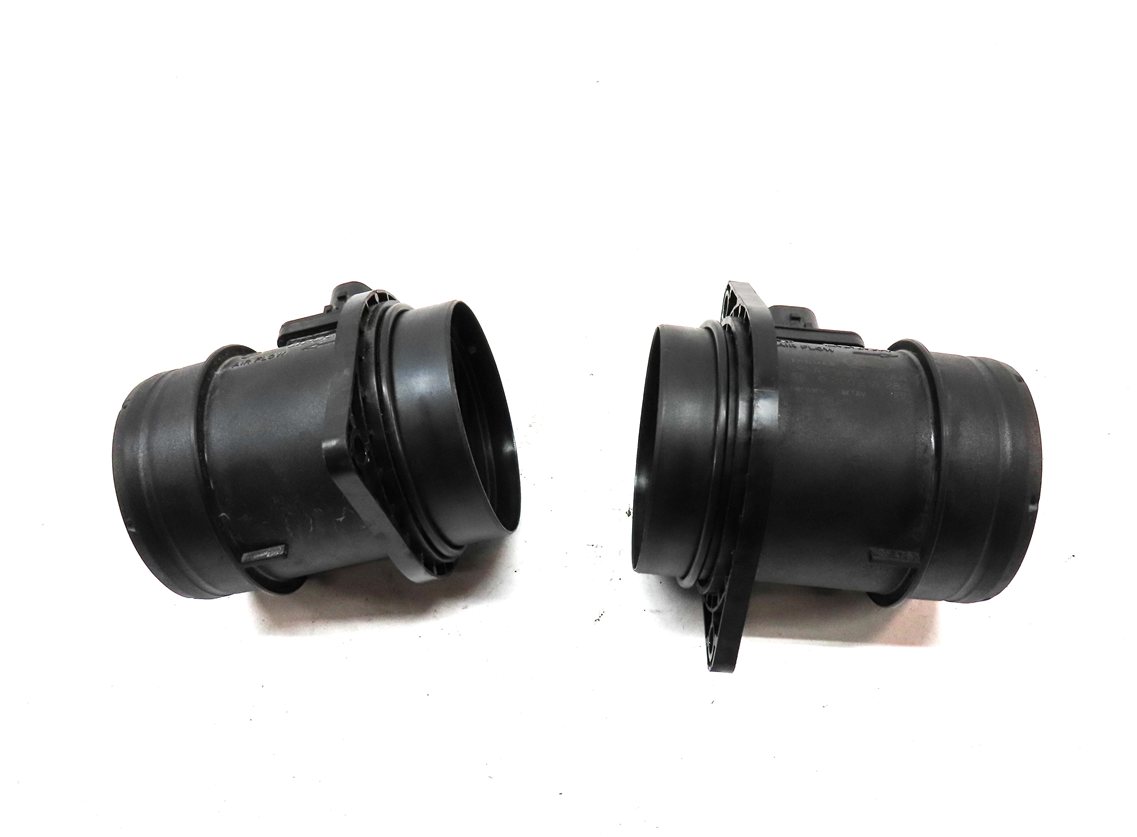 Thumbnail 2: 2013-2019 JAGUAR LAND ROVER F-TYPE XF LR4 ROVER SPORT MASS AIR FLOW SENSOR