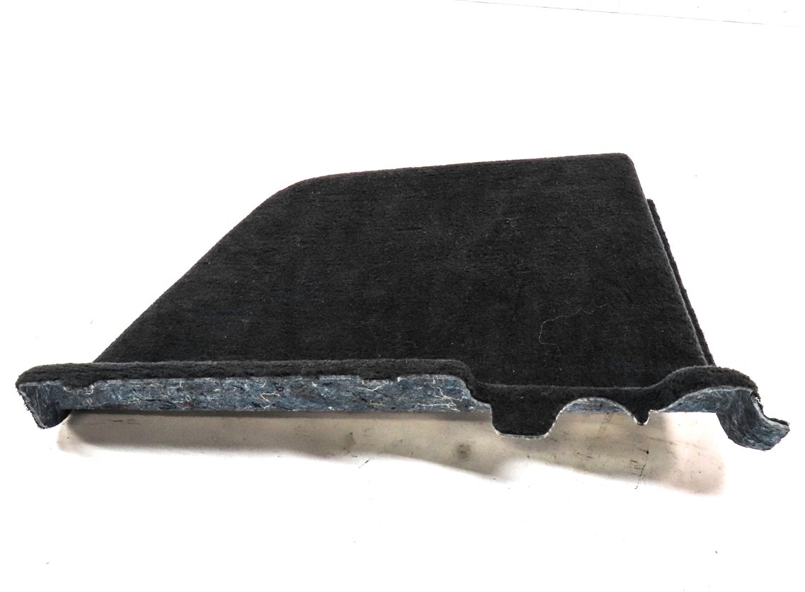 Thumbnail 4: 2017 LAND ROVER DISCOVERY (L462) REAR RIGHT INTERIOR CARPETED ACCESS PANEL COVER