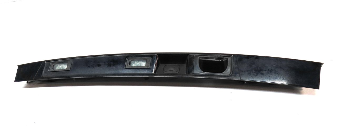 Thumbnail 4: 17 LAND ROVER DISCOVERY (L462) REAR TRUNK LIFTGATE HANDLE BUTTON w/LIGHTS(GRAY)