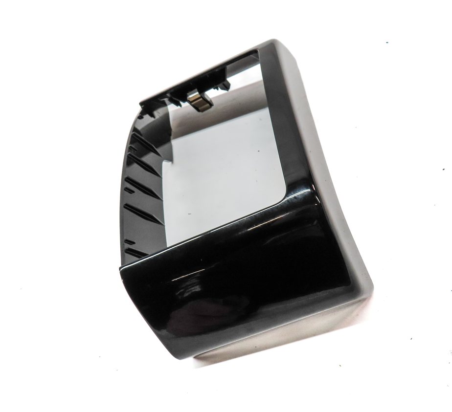 Thumbnail 3: 2017 LAND ROVER DISCOVERY (L462) FRONT RIGHT DASH HEAT AIR AC VENT TRIM (BLACK)
