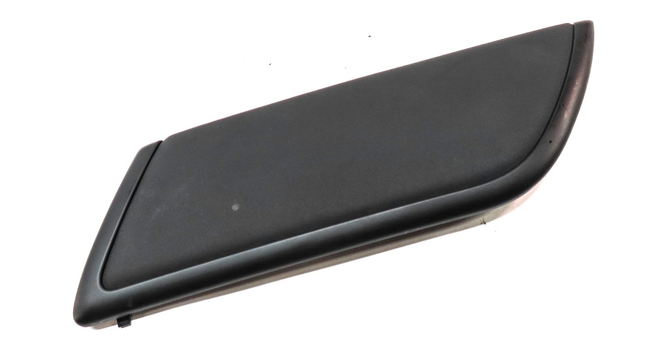 Thumbnail 3: 2017 LAND ROVER DISCOVERY (L462) REAR RIGHT DOOR TRIM COVER PANEL (BLACK)