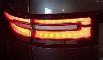 Thumbnail 8: 17-20 LAND ROVER DISCOVERY L462 REAR LEFT DRIVER OUTER QUARTER TAILLIGHT LAMP