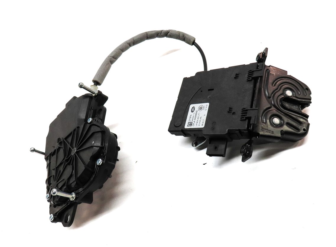 Thumbnail 3: 2017 LAND ROVER DISCOVERY (L462) TRUNK LOCK LATCH w/ SOFT CLOSE ACTUATOR MOTOR